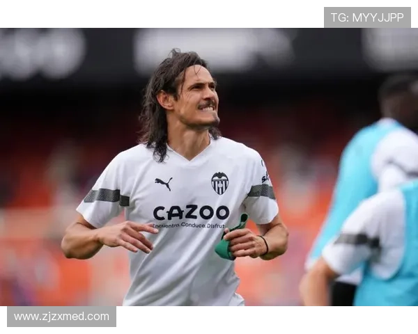 卡瓦尼复出后首战替补登场即为博卡青年打入制胜进球